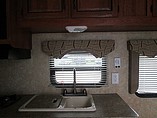 2010 Coachmen Catalina Photo #25