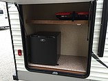 2016 Coachmen Catalina Photo #5