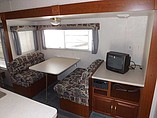 2002 Coachmen Catalina Photo #4
