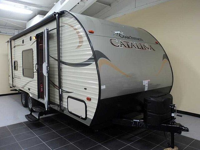 2015 Coachmen Catalina Photo