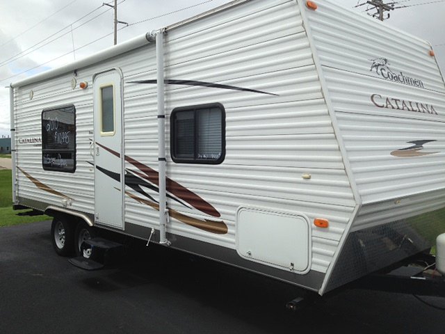 2010 Coachmen Catalina Photo