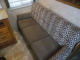 2011 Coachmen Catalina Photo #12