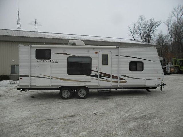2011 Coachmen Catalina Photo