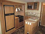 2015 Coachmen Catalina Photo #4