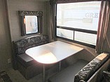2015 Coachmen Catalina Photo #9