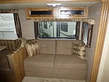 2015 Coachmen Catalina Photo #12