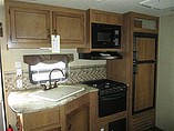2015 Coachmen Catalina Photo #7