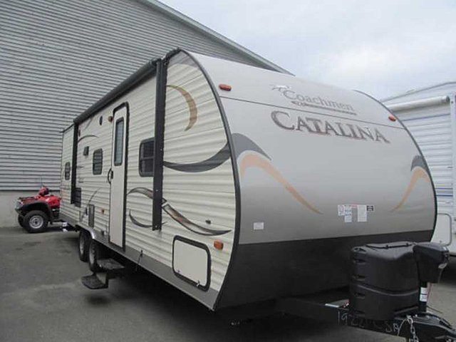 2015 Coachmen Catalina Photo