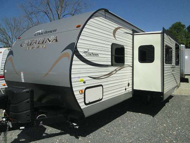 2016 Coachmen Catalina Photo