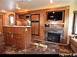 2016 Coachmen Catalina Photo #11