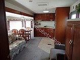 2002 Coachmen Catalina Photo #5