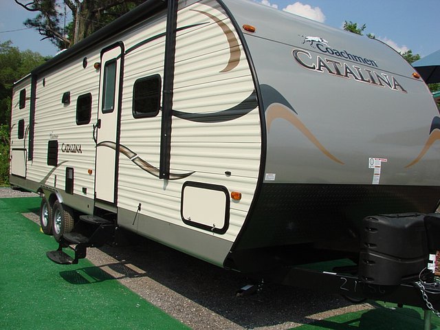 2016 Coachmen Catalina Photo