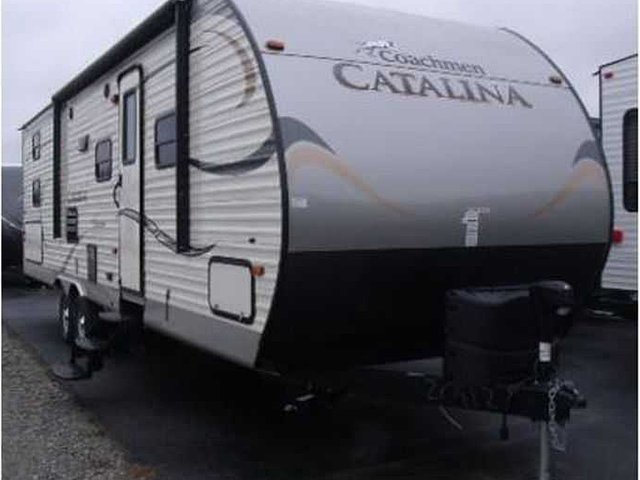 2015 Coachmen Catalina Photo