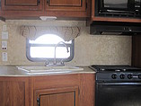 2010 Coachmen Catalina Photo #11