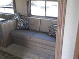 2015 Coachmen Catalina Photo #9