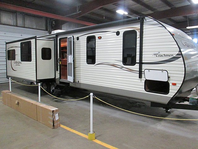 2015 Coachmen Catalina Photo