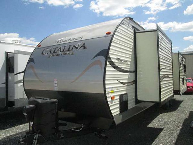 2016 Coachmen Catalina Photo