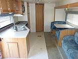 2000 Coachmen Catalina Photo #5