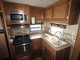 2016 Coachmen Catalina Photo #5