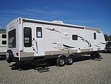 2013 Coachmen Catalina Deluxe Edition Photo #2