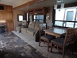2015 Coachmen Catalina Destination Series Photo #9