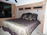 2015 Coachmen Catalina Destination Series Photo #17