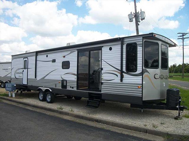 2015 Coachmen Catalina Photo
