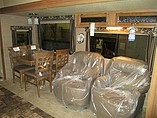 2015 Coachmen Catalina Destination Series Photo #9