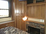 2015 Coachmen Catalina Destination Series Photo #3