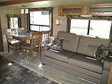 2015 Coachmen Catalina Destination Series Photo #6