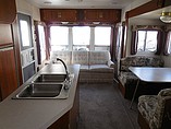 2002 Coachmen Catalina Photo #5