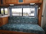 2000 Coachmen Catalina Lite Photo #8