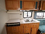 2000 Coachmen Catalina Lite Photo #9