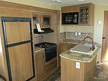 2015 Coachmen Catalina Photo #7