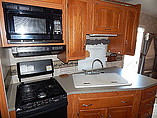 2005 Coachmen Chaparral Photo #9
