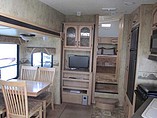 2008 Coachmen Chaparral Photo #6