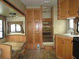 2009 Coachmen Chaparral Photo #6