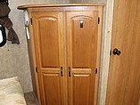 2009 Coachmen Chaparral Photo #26