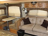 2009 Coachmen Chaparral Photo #30