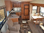 2010 Coachmen Chaparral Photo #10