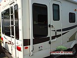 2007 Coachmen Chaparral Photo #4