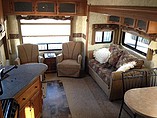 2010 Coachmen Chaparral Photo #4