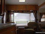 2005 Coachmen Chaparral Photo #8
