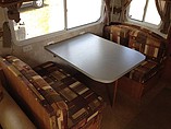 2005 Coachmen Chaparral Photo #26