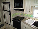 2005 Coachmen Chaparral Photo #5