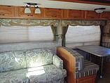 2007 Coachmen Chaparral Photo #7