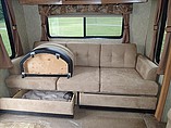 2009 Coachmen Chaparral Photo #9