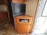 2009 Coachmen Chaparral Photo #11