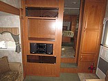 2005 Coachmen Chaparral Photo #13