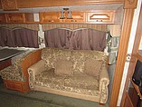 2005 Coachmen Chaparral Photo #14